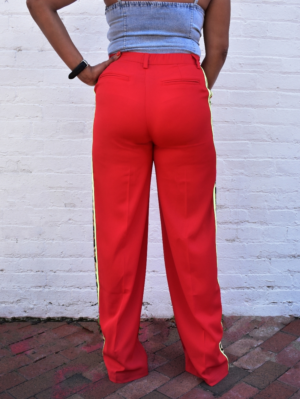 e.Laniese Red Wide-Leg Track Pants - Picture 2 of 3